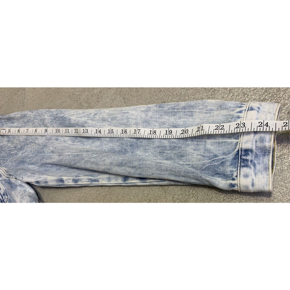 Forever 21 Los Angeles Jean Jacket Womens Size Medium Light Wash Denim Coat - Picture 8 of 8